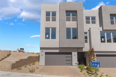/international/us/11534-hillrise-avenue-las-vegas-nv-110102384664/