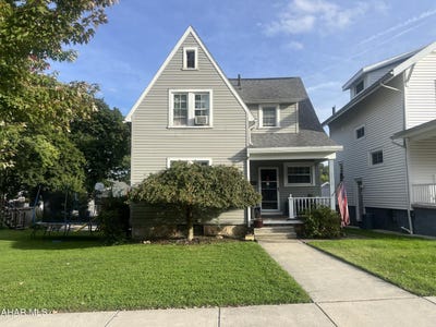 /international/us/1115-24th-avenue-altoona-pa-110110403383/