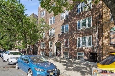 /international/us/57-corbin-avenue-jersey-city-nj-110099767991/