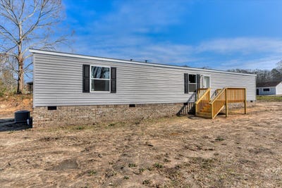 /international/us/124-carline-road-gloverville-sc-110097639982/?lang=en