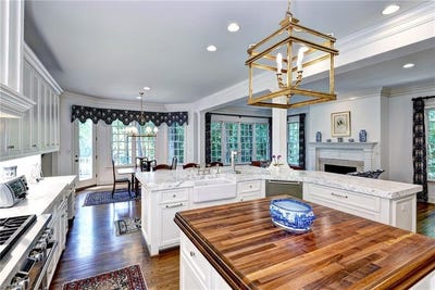 /international/us/1921-miln-house-road-williamsburg-va-110106616702/