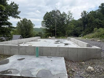 /international/us/102-skyline-drive-west-rutland-vt-110109067681/