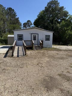 /international/us/2132-smith-ave-thomasville-ga-110107996520/