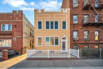 /international/us/4106-25th-avenue-astoria-ny-110107349935/
