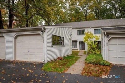 /international/us/101-farmington-chase-crescent-farmington-ct-110107860532/