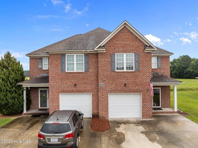 /international/us/405-b-south-pointe-drive-winterville-nc-110100027453/