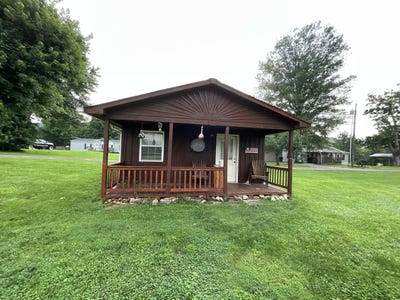 /international/us/3210-kentucky-hwy-198-hustonville-ky-110109584344/