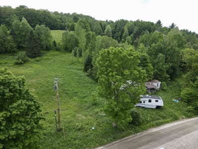 /international/us/114-derby-gore-road-morgan-vt-110097712160/