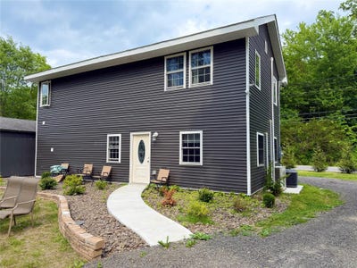 /international/us/335-state-route-32-n-new-paltz-ny-110108740606/