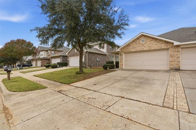 /international/us/1425-ravenwood-drive-mansfield-tx-110104033675/