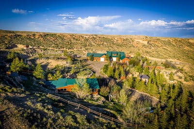 /international/us/183-wild-horse-ranch-road-laramie-wy-110108885001/