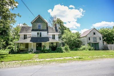 /international/us/616-summit-st-prospect-ny-110101169834/