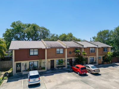 /international/us/117-harbor-drive-cape-canaveral-fl-110096568406/
