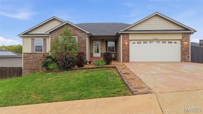 /international/us/114-sandstone-drive-st-robert-mo-110120618270/