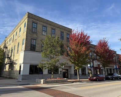 /international/us/9-s-3rd-street-grand-haven-mi-110120500028/