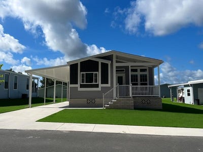 /international/us/5644-woodford-st-brooksville-fl-110102062019/