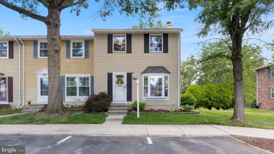 /international/us/250-chalet-circle-w-millersville-md-110108907792/