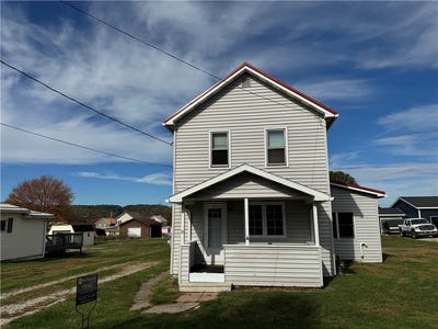 /international/us/70-9th-st-lucernemines-pa-110102866791/