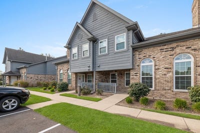 /international/us/43-foxcroft-road-naperville-il-110120692054/