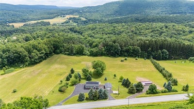 /international/us/7156-county-line-road-naples-ny-110100749600/