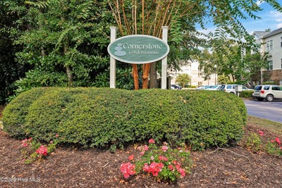 /international/us/4519-sagedale-drive-wilmington-nc-110108142917/