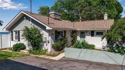 /international/us/8763-lakeview-drive-somerset-ny-110101231974/?lang=en