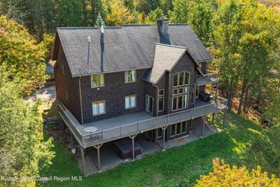 /international/us/19-twin-maples-lane-windham-ny-110102934227/