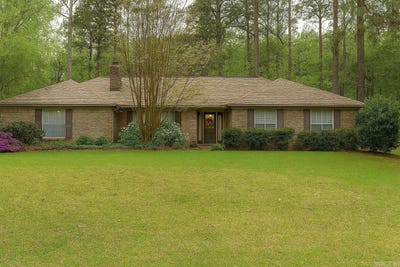 /international/us/246-tracy-drive-monticello-ar-110099238261/