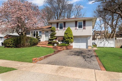 /international/us/20-pickwick-drive-w-syosset-ny-110108956805/