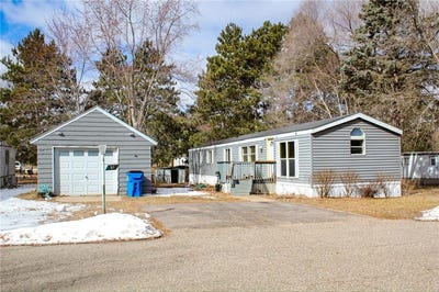 /international/us/11000-nw-highway-10-rice-mn-110106762708/