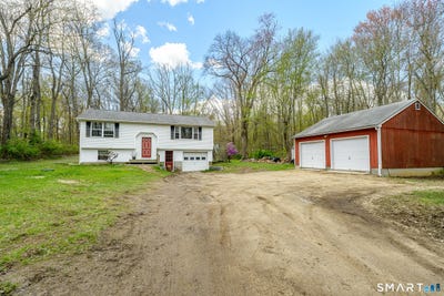 /international/us/63-estabrooks-road-hampton-ct-110107823128/