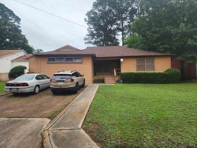 /international/us/318-milligan-dr-pittsburg-tx-110107695409/