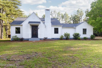 /international/us/563-eagle-springs-road-eagle-springs-nc-110107692282/