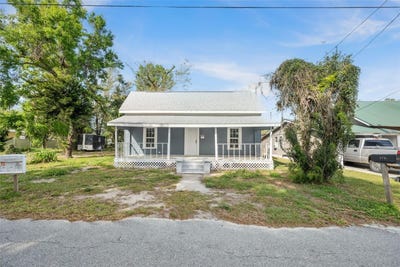 /international/us/215-maple-lane-fort-meade-fl-110097917571/