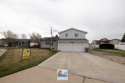 /international/us/219-marble-dr-evanston-wy-110107225921/