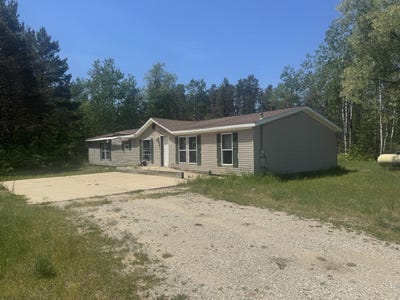 /international/us/9789-n-wheeler-lake-road-ne-mancelona-mi-110108581021/