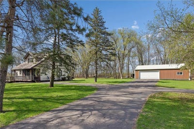 /international/us/944-70th-avenue-warren-twp-wi-110107551945/