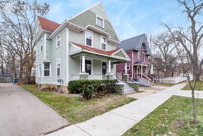 /international/us/712-w-vine-street-kalamazoo-mi-110105804530/