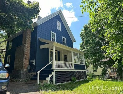 /international/us/107-e-south-houghton-mi-110101071663/