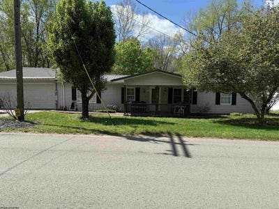 /international/us/189-main-street-gypsy-wv-110107465119/