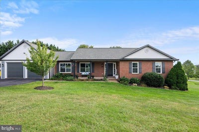 /international/us/1011-cloverdale-road-charles-town-wv-110110239556/
