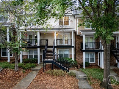 /international/us/1035-barnett-shoals-road-athens-ga-110119960347/