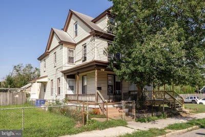 /international/us/308-s-3rd-street-millville-nj-110101239666/