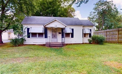 /international/us/113-s-clay-street-nevada-mo-110101211774/