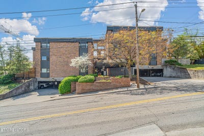 /international/us/509-11th-st-knoxville-tn-110107083215/