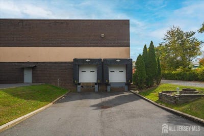 /international/us/1-american-way-spotswood-nj-110110256864/
