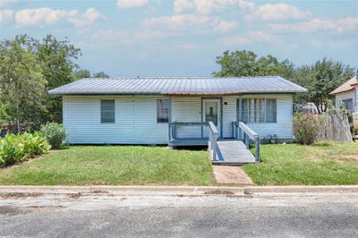/international/us/505-kellett-ave-schulenburg-tx-110119494475/