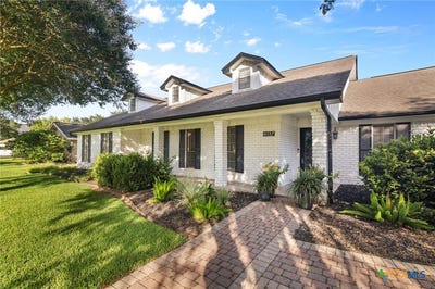 /international/us/6037-country-club-drive-victoria-tx-110101151941/