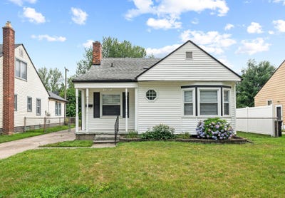 /international/us/22006-california-street-saint-clair-shores-mi-110101101841/