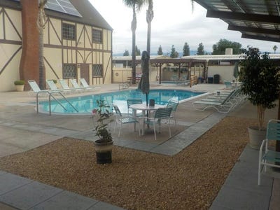 /international/us/725-w-thornton-avenue-hemet-ca-110098754990/